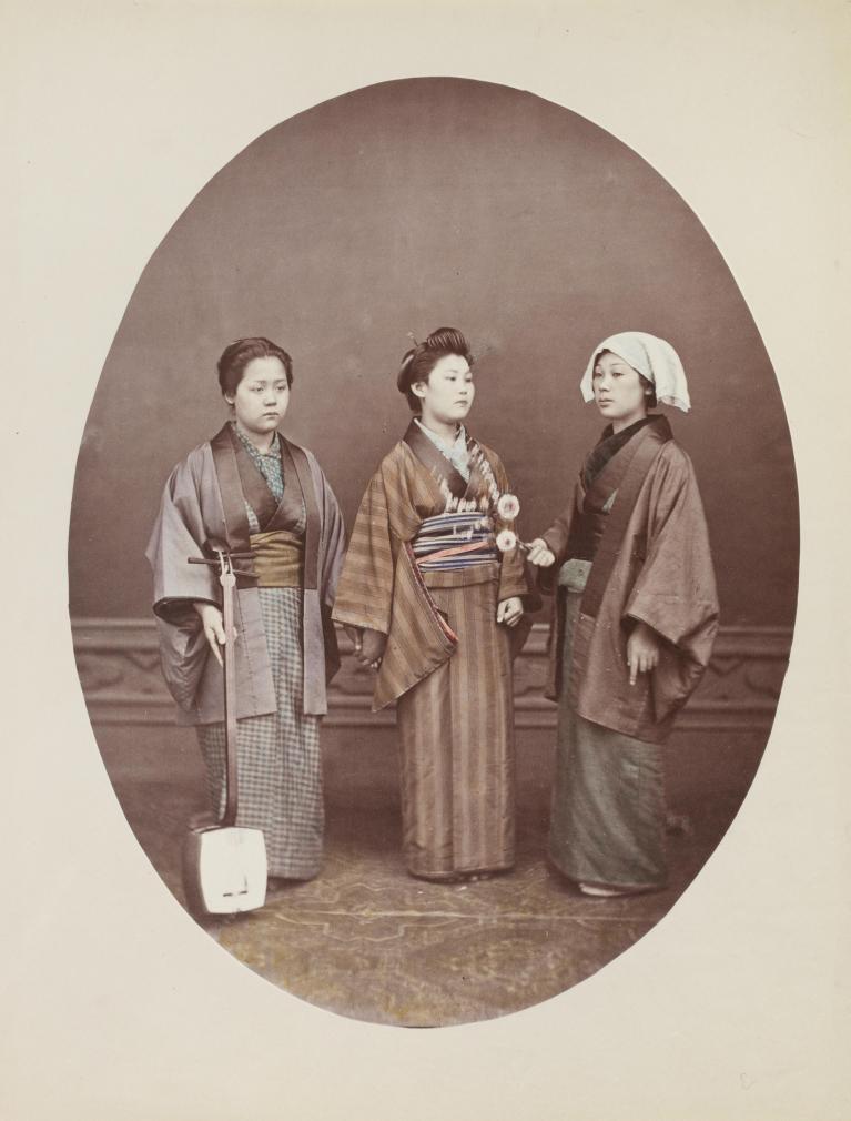 Jeunes Geishas, Japon