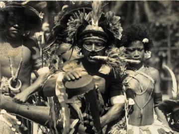 A lot of 31 photographs of Natives of Papua-New Guinea