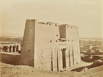 Vues du vieux Caire, pyramide de Giseh et temple d'Horus à Edfou