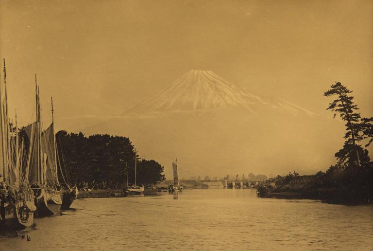 Mont Fuji from (F)ogoura.