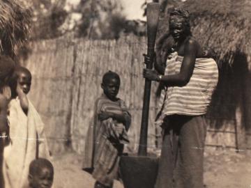 Pileuse de mil, Dakar