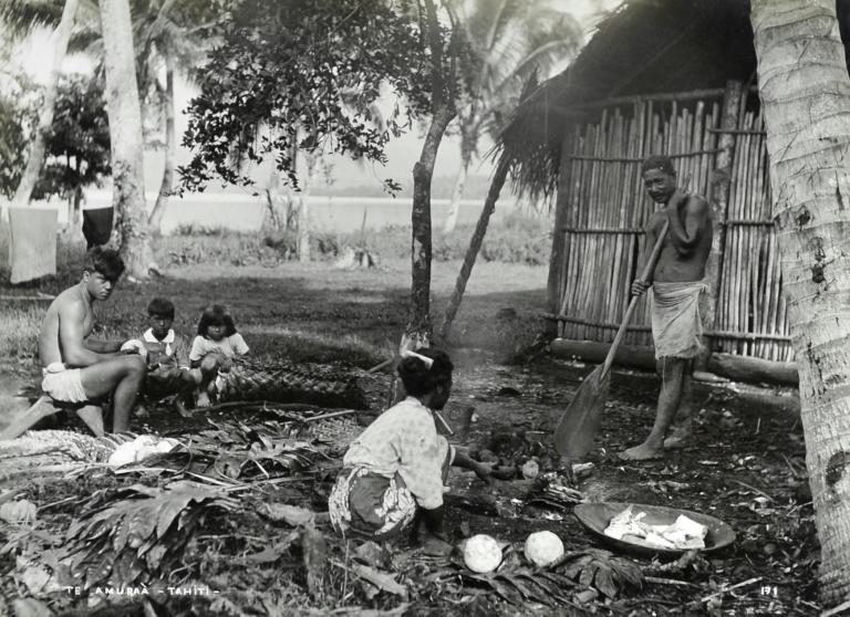 Te amuraa, Tahiti