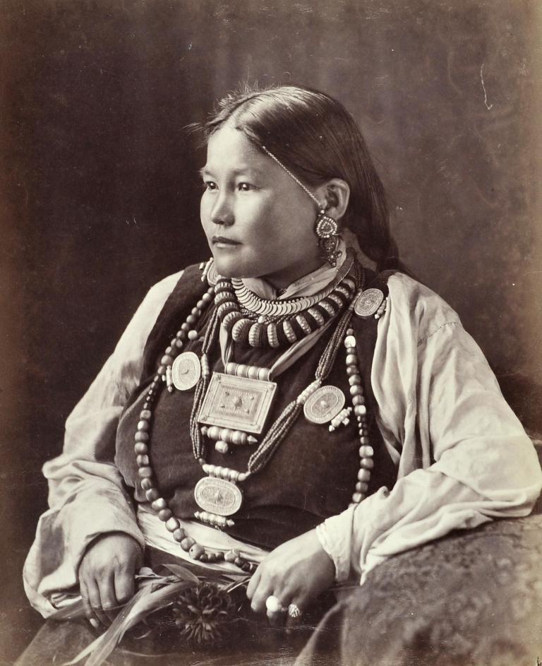 Portrait of a young Woman, Tibet