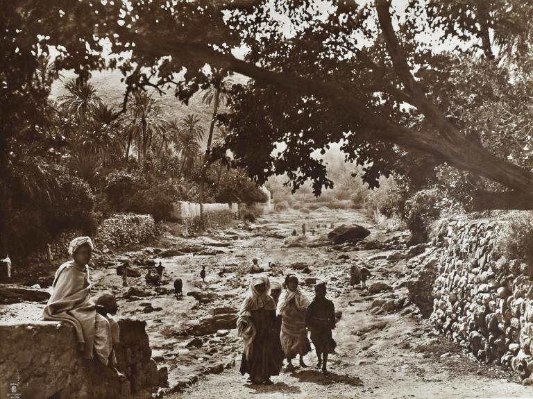 Villagers, Tunisia