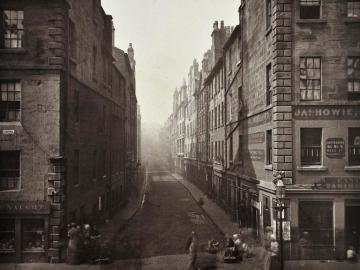 Bell Street from High Street, London